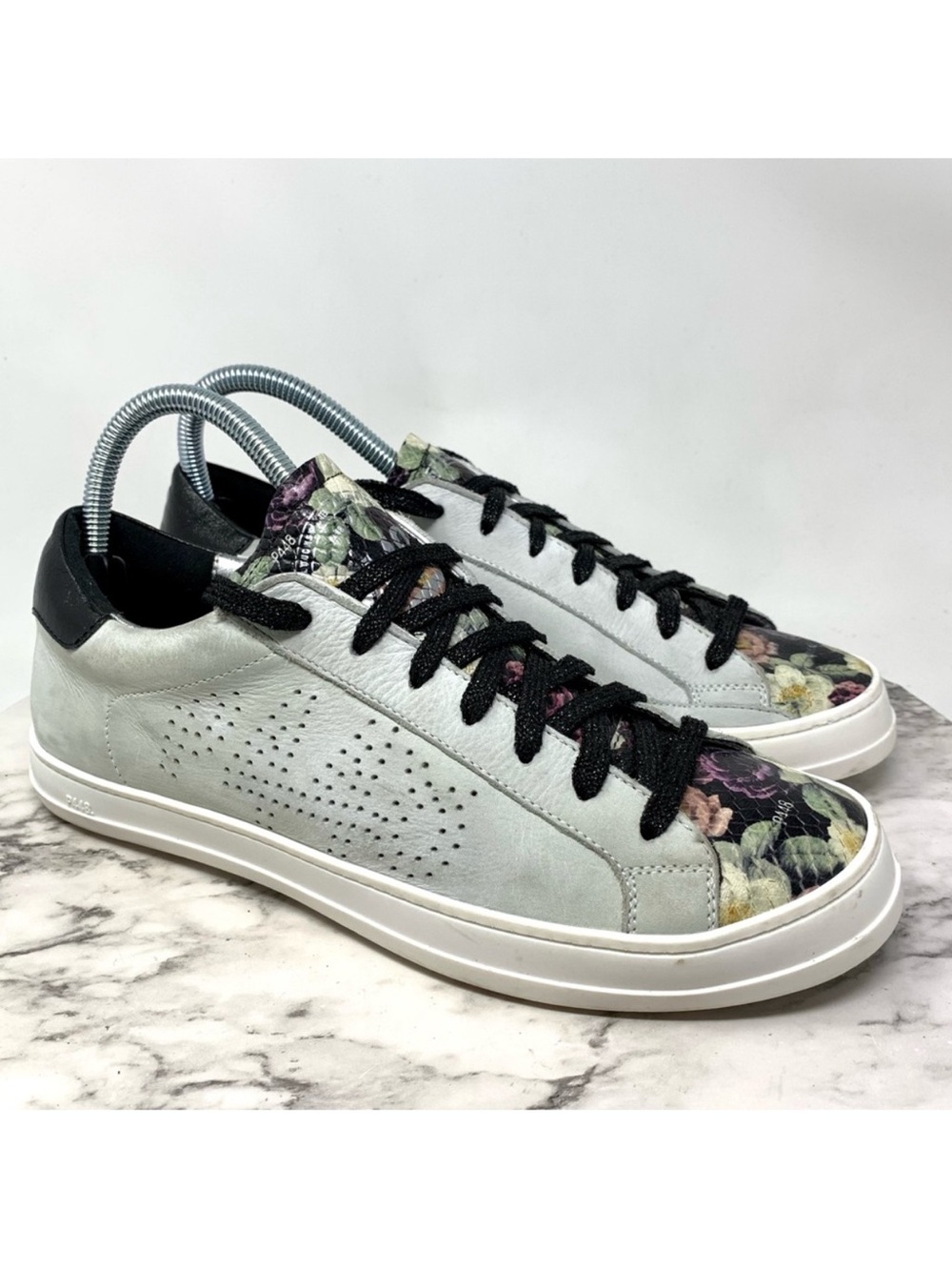 P448 John Black Floral Leather Sneakers 40 Casual Athleisure Streetwear Sporty
